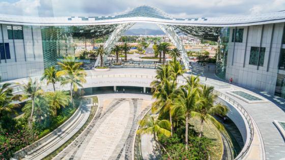 三亚送的14个免费海上游玩项目,三亚必买10件礼物