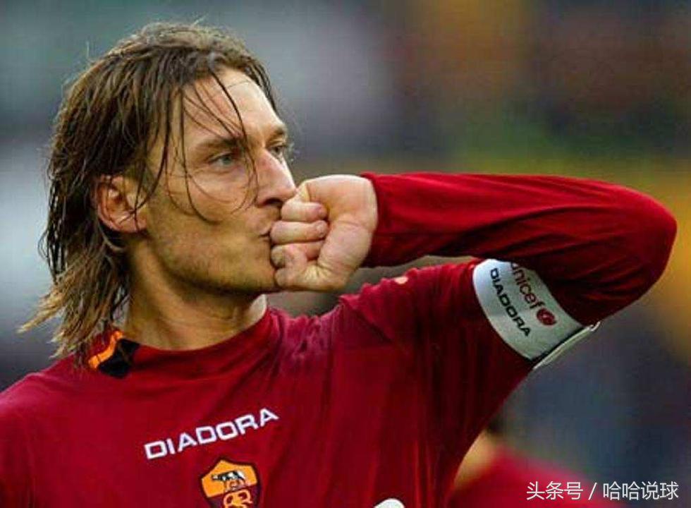 十大足球巨星退役视频,十大足球传奇退役