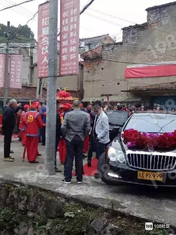 绍兴又双叒叕现土豪婚礼！摩托机车队迎亲，10层大酒店做嫁妆！