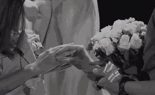 准备结婚了用半年时间挑选钻戒,95后都开始挑钻戒