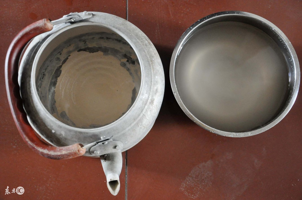 怎样清除暖瓶里的水碱,暖瓶里面的水碱怎样去除