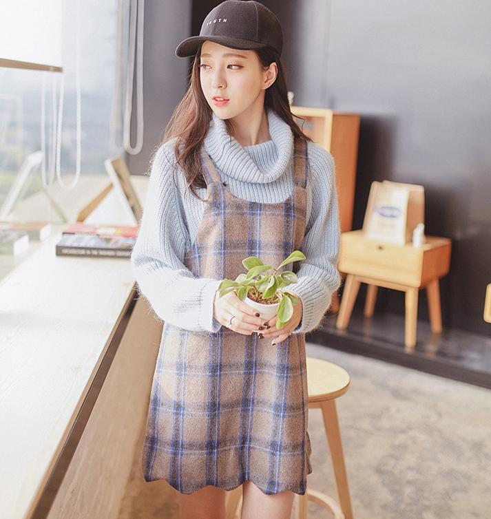 早秋千鸟格网纱套装裙,咖啡色格子吊带裙冬天怎么穿