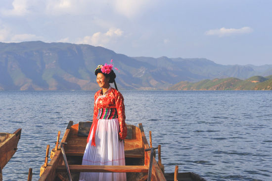 摩梭人，一个最会恋爱的民族，一生都在谈恋爱