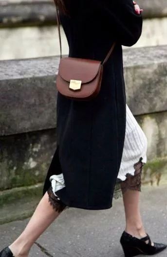 月薪5000的我是怎么存钱买房的,月入多少穿得起celine