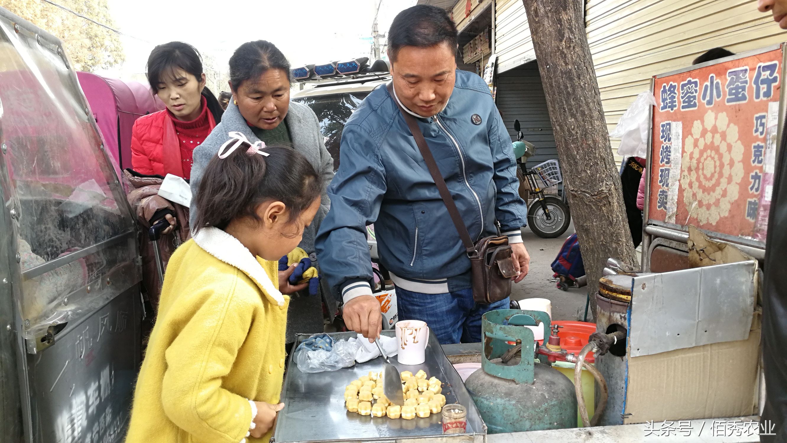 别瞧不起挣小钱的行业,农村不起眼赚钱的小生意