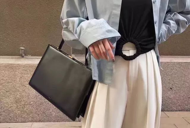 月入1w买20w的车,月薪5000的我是怎么存钱买房的