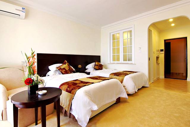 259元到河海龙湾斯维登温泉度假酒店入住豪华房探寻千年古泉