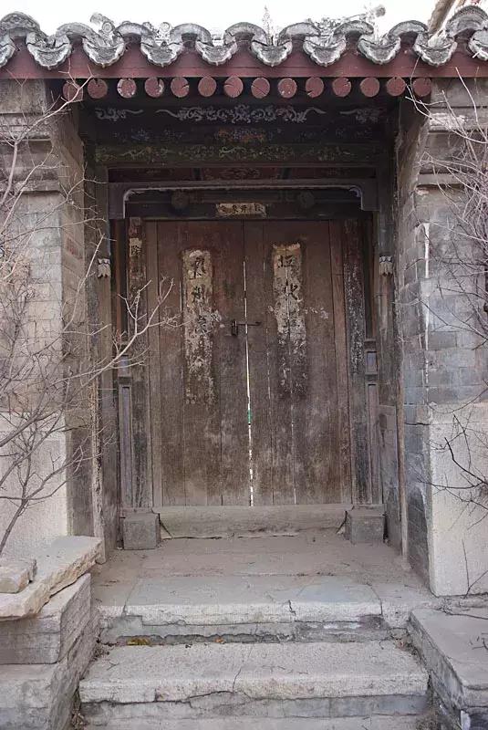 京西深山中的古村落苇子水村,京西无人居住的古村落