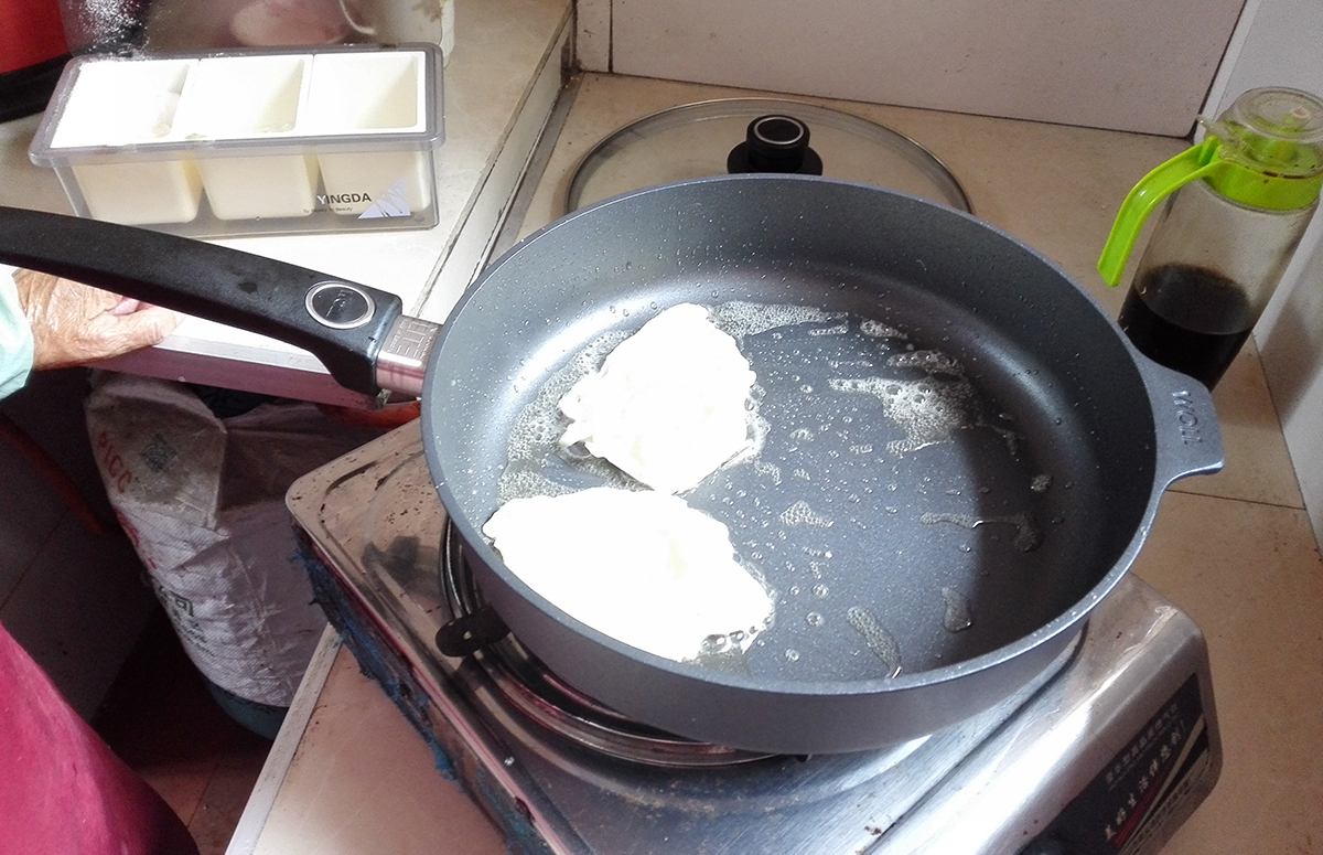 德国WOLL不粘锅炒锅,德国woll不粘锅好吗