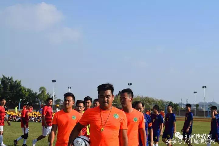 德成中英文学校第二届“德成杯”正式开赛