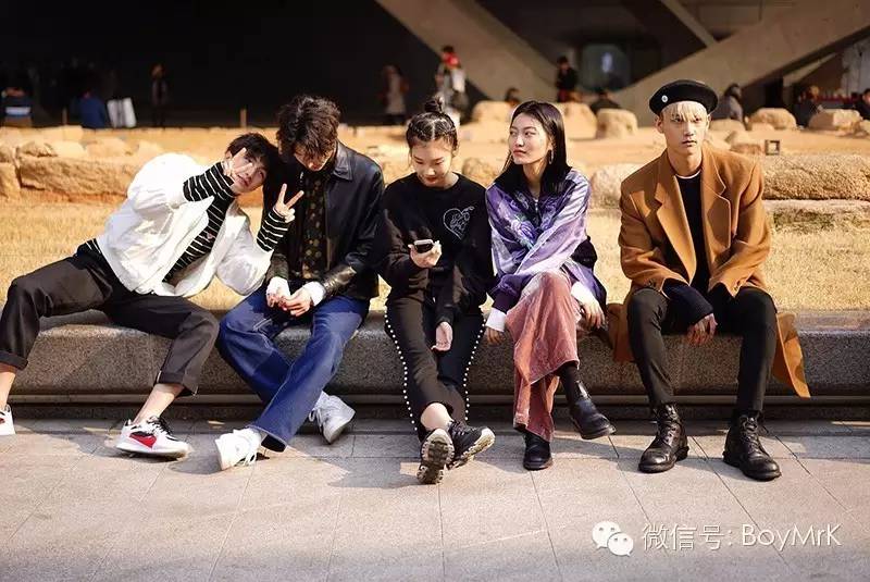 首尔的人真实穿衣,首尔年轻人穿衣