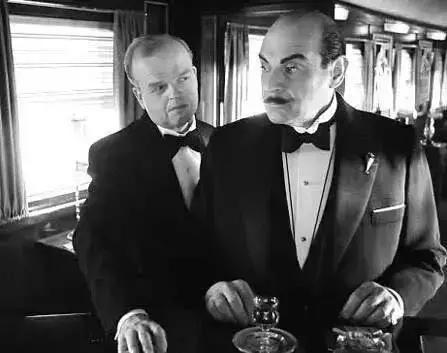 登上东方快车之前，先来杯上路酒吧