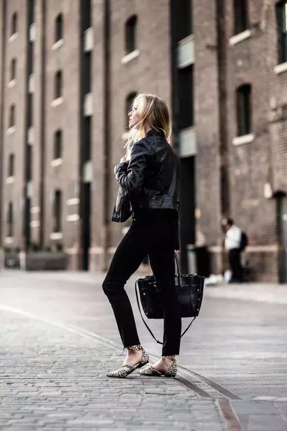 身高只有152cm的她用高衣Q惊艳了世界！