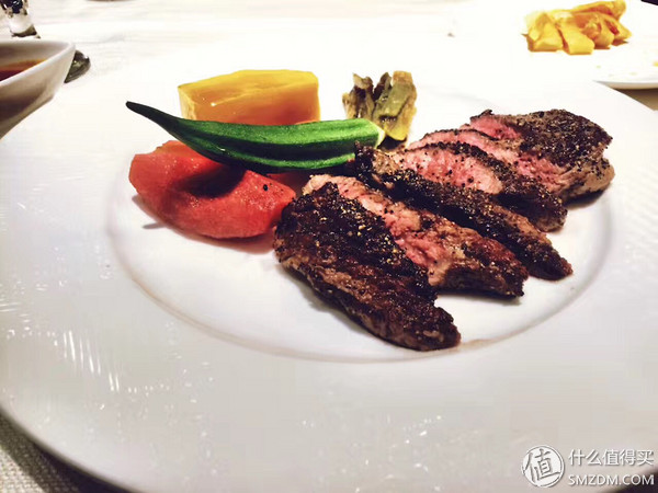 htcu11和htcu11+对比,曾经的王者沦落成乞丐