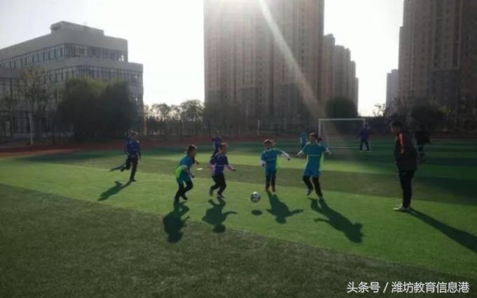 快乐足球训练营在哪,快乐足球基础训练