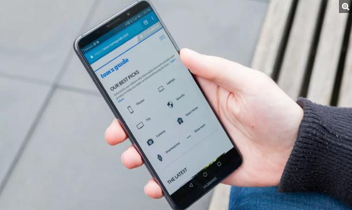 外媒评价华为mate60pro遥遥领先,mate10pro参数测评