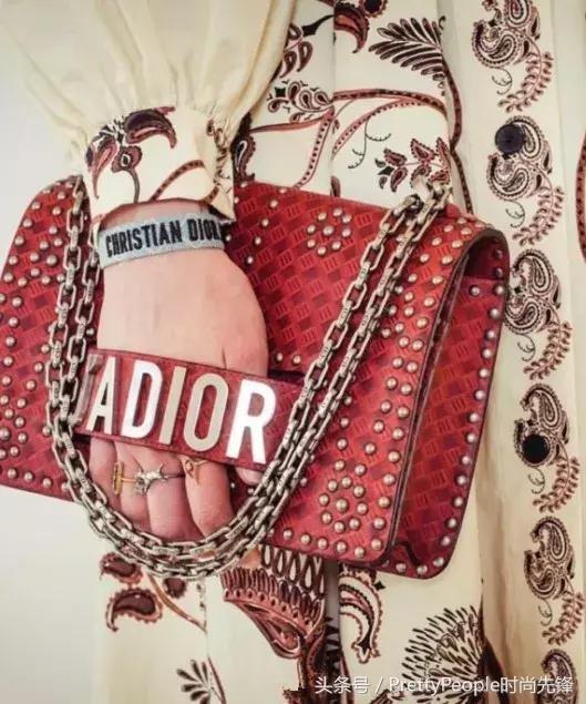 迪奥dior高贵还是优雅,dior风格的变化