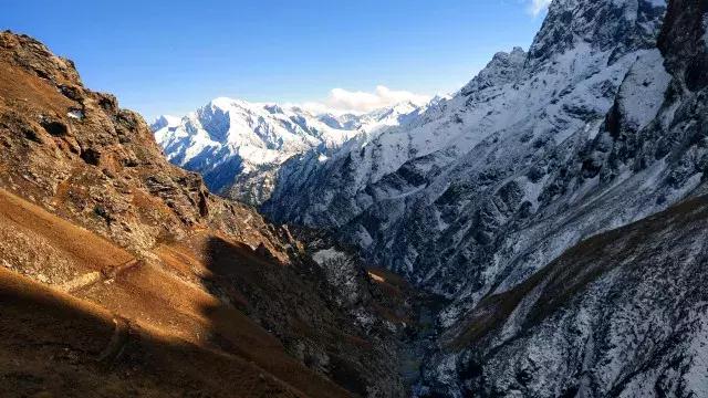乌孙古道天堂湖在琼库什台吗,乌孙古道天堂湖到黑英山多远