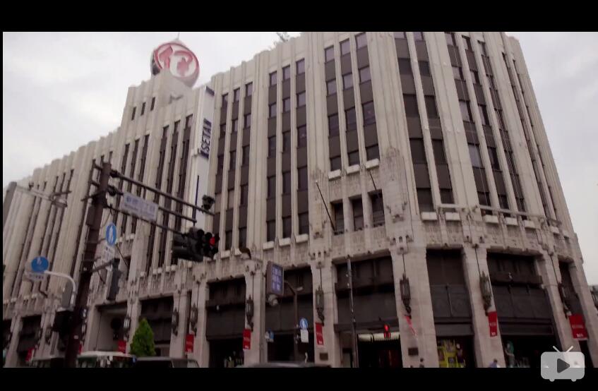 美国人在日本吃了串13000元人民币的葡萄，中国人表示看了心疼