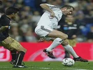 齐达内传控,齐达内终成一代大师