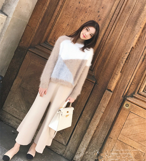 北极绒毛衣穿搭,白色貂绒毛衣搭配冬季