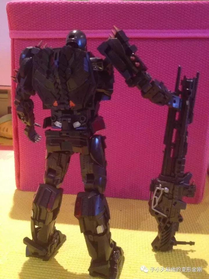 子小天：UT家电影紧闭，黑色俊俏的毕姥爷