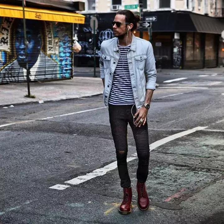 这双靴子一旦穿上就会“中毒”