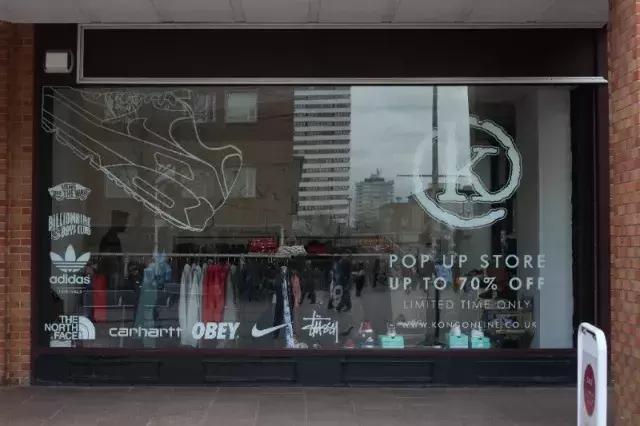 买鞋在网上买还是实体店,买鞋在实体店买还是网上买好