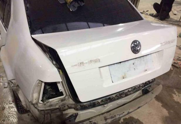 1万5左右的大众宝来,1万块钱买了辆大众宝来