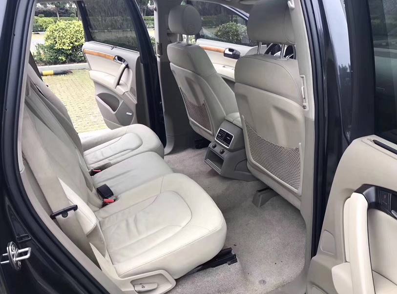 60万买二手奥迪q8,60万买奥迪q7还是买路虎