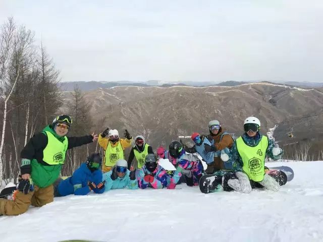 火热预定|跟海盗帮畅滑,雪季不摔跤