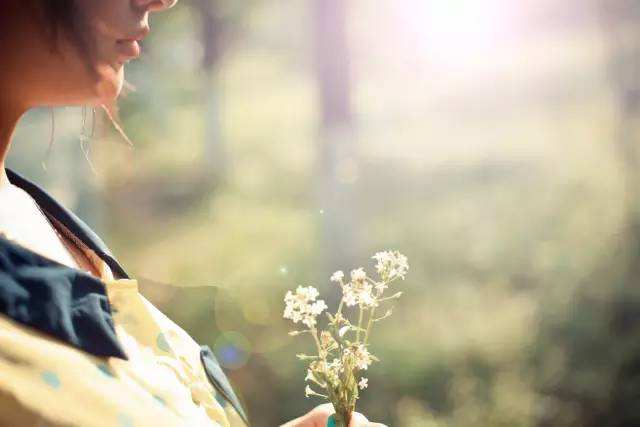 怎样走出一个人心浮躁的社会,社会太浮躁是怎么回事