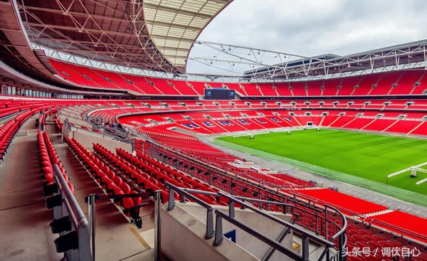 英国球迷为什么阻止修建新球场,英国球迷惹事