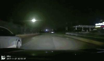 三菱翼神2.0手动挡vs三菱翼神1.8,1.8l翼神跟2.0l翼神0-100加速