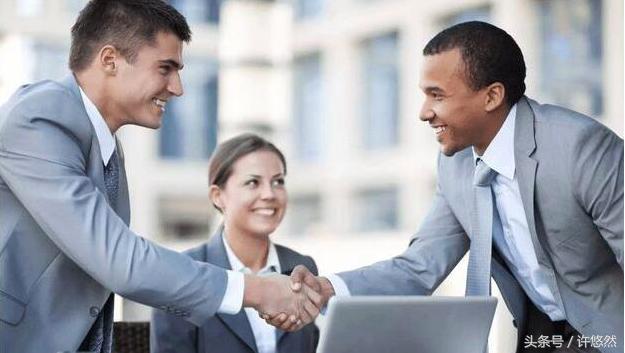 底下员工抱怨工资低怎么说服,老板抱怨自己很辛苦员工怎么回答