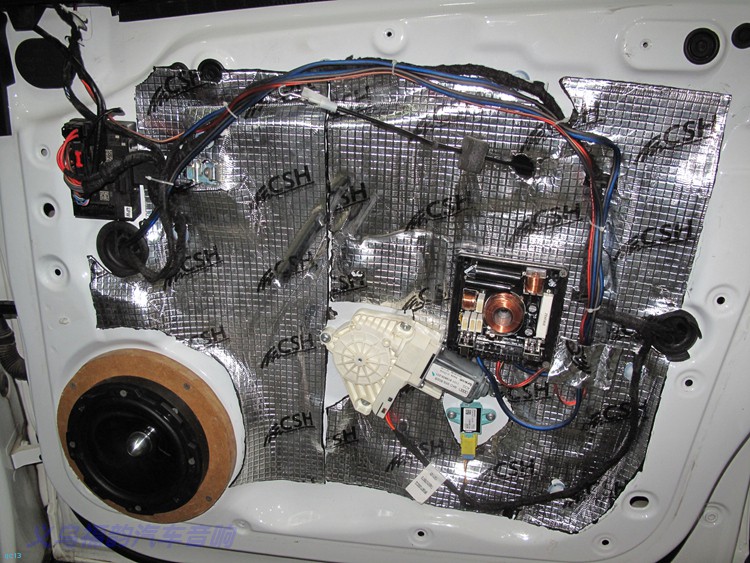 奥迪q5音响喇叭,奥迪q5原装喇叭升级