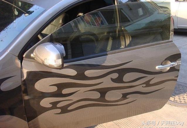 起亚双门轿跑,起亚速迈小轿跑