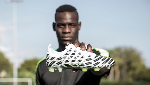 哪款足球鞋质量好不开胶,最适合亚洲脚型的足球鞋推荐