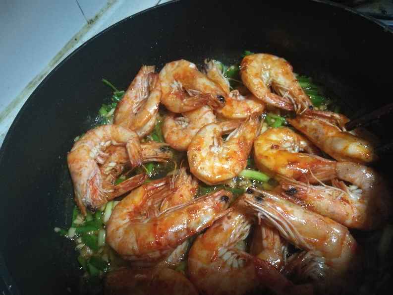 烧大虾教程,烧大虾家常做法小视频