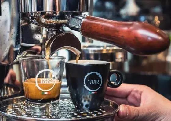 我只是在等音乐日语,我只是在等原版歌曲