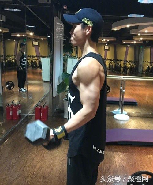 魏晨十年，从青涩少年变成实力接梗王，爱他你怕了吗？