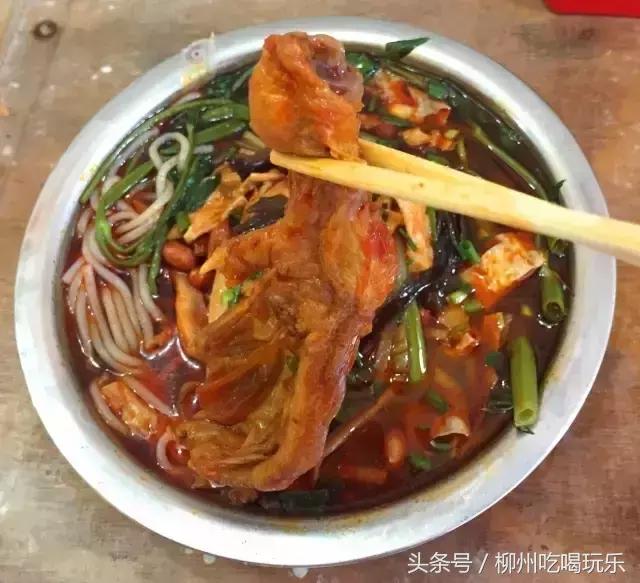 三里桥螺蛳粉正宗柳州螺蛳粉,柳州最正宗的螺蛳粉推荐