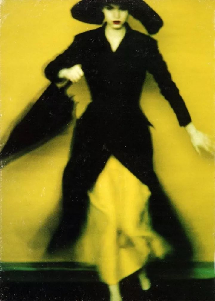 照片拍糊了如何处理,镜头脏了拍的照片白糊怎么办