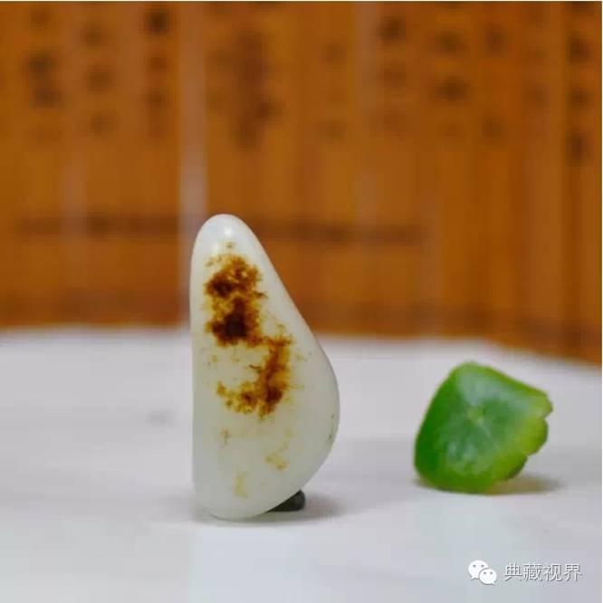 很白的玉是不是和田白玉,商家说的白玉是和田玉吗