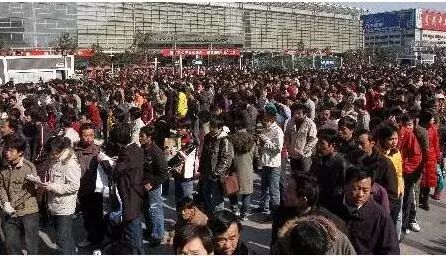 抢购火车票怎么抢成功率高,春节的火车票抢票流程如何购票