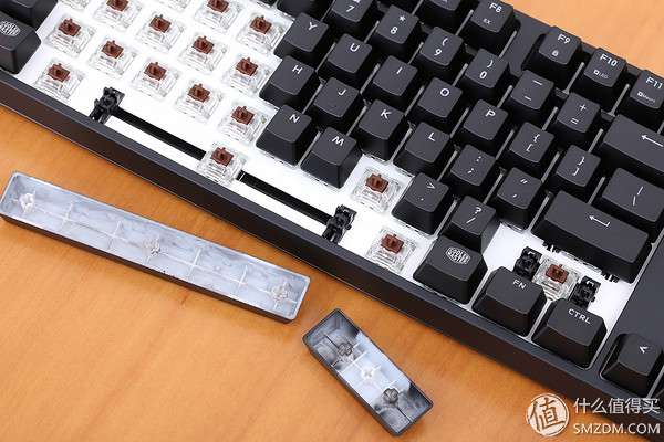 酷冷键盘masterkeyspro,酷冷机械键盘评测