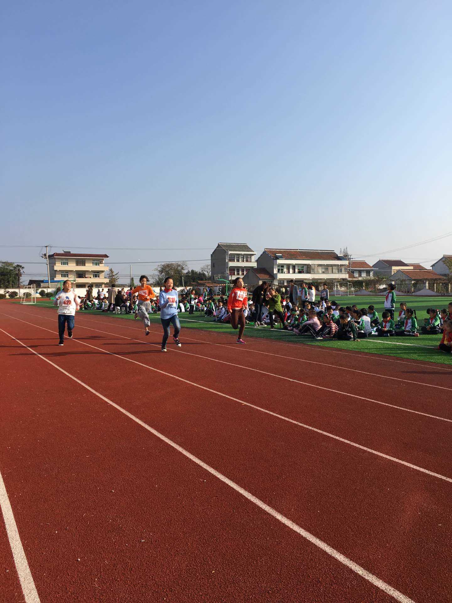 我运动我快乐小学四年级作文,我运动我快乐600字