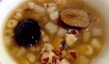 经常喝红豆薏米粥对身体好不好呢,男孩长期喝红豆薏米粥