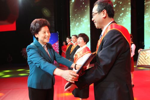 宁夏银川长庆石油高级中学简介,宁夏长庆高级中学2019届
