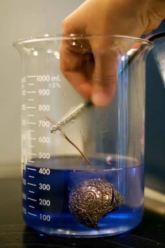 李晨送给范冰冰的200万娃娃，其实并不贵！